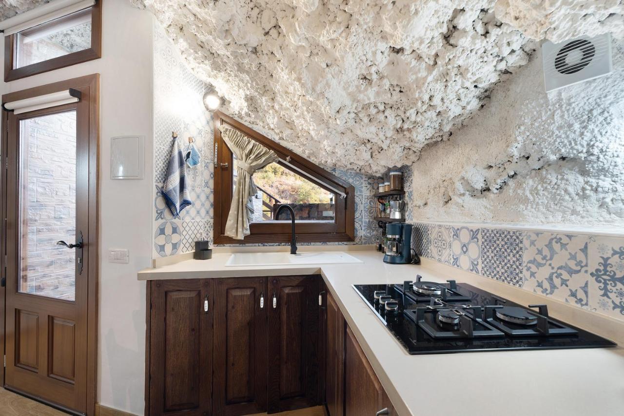 Cueva El Desvelo Apartment Tijarafe Bagian luar foto